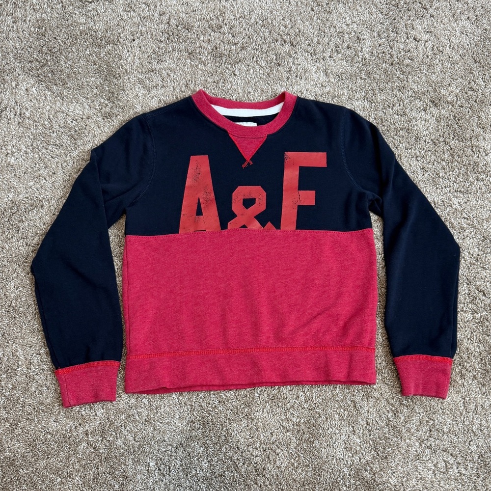 Abercrombie Kids Boy’s Blue Red Logo Sweatshirt 11/12 Crew Neck Colorblock